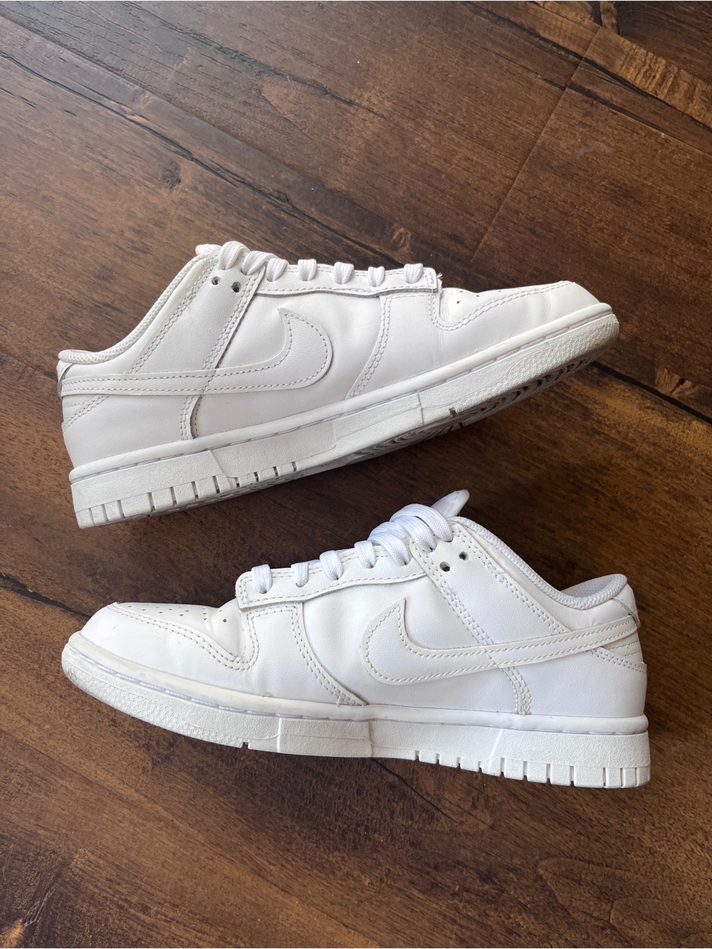 Nike Dunk Low Triple White